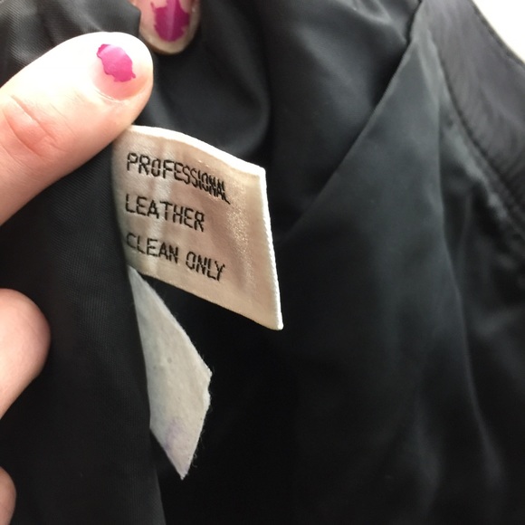 VINTAGE Wilson's Leather Black High Waisted Skirt - Picture 8 of 8